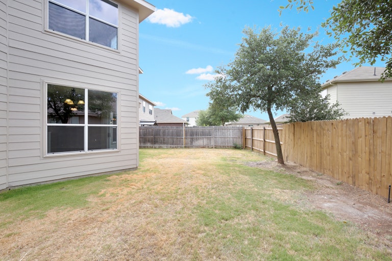 Photo 37 of 38 - 4909 Blue Top Dr, Fort Worth, TX 76179