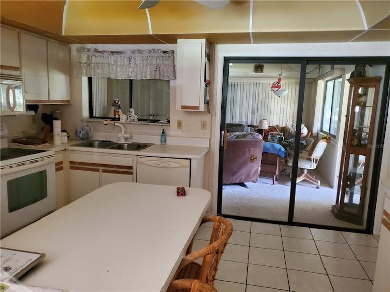 Photo 15 of 18 - 5414 Kenwood Dr, North Port, FL 34287