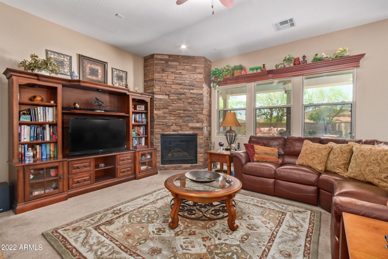 Photo 14 of 37 - 18312 W Ocotillo Ave, Goodyear, AZ 85338