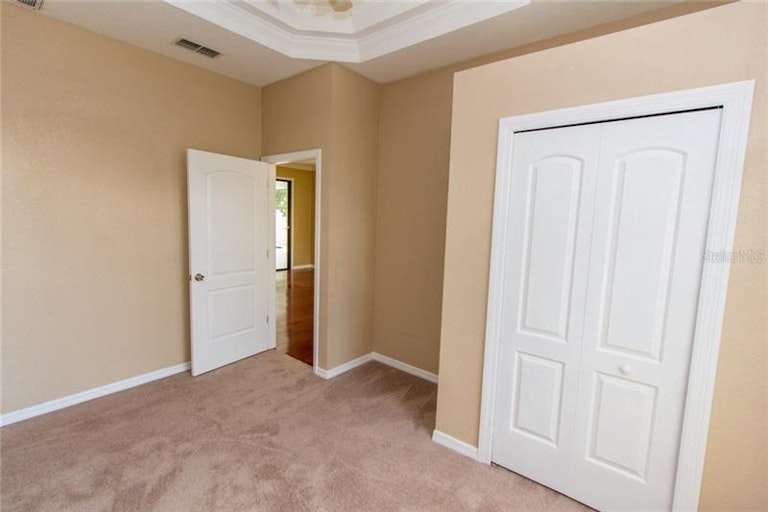 Photo 16 of 22 - 1053 Archway Dr, Spring Hill, FL 34608
