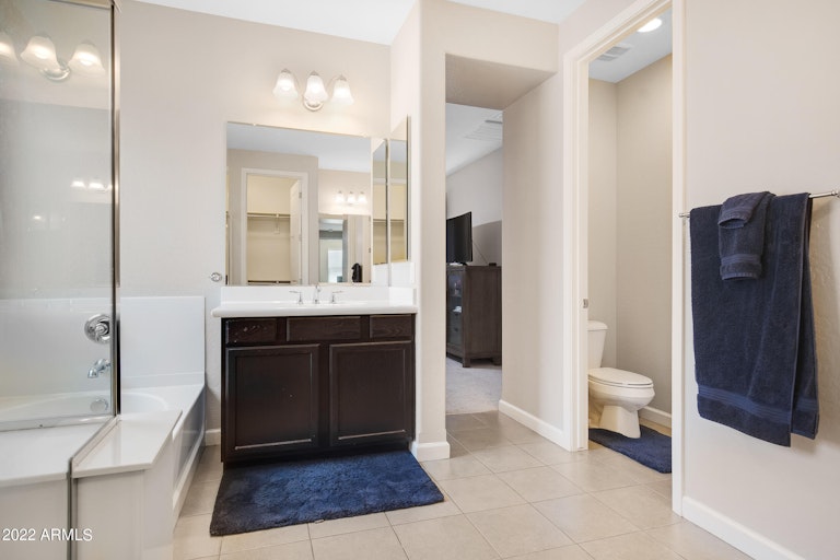 Photo 21 of 48 - 629 S 196th Dr, Buckeye, AZ 85326