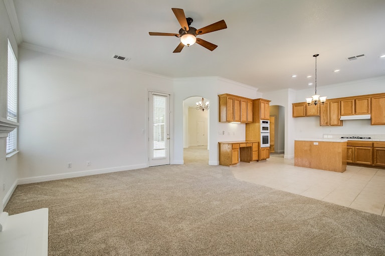Photo 15 of 28 - 9405 Moondancer Cir, Roseville, CA 95747