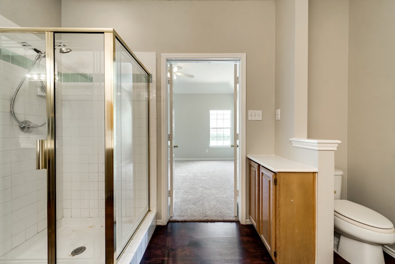 Photo 23 of 32 - 9217 Briarcrest Dr, Rowlett, TX 75089