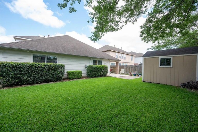 Photo 31 of 33 - 22302 Lamaster Ln, Spring, TX 77373