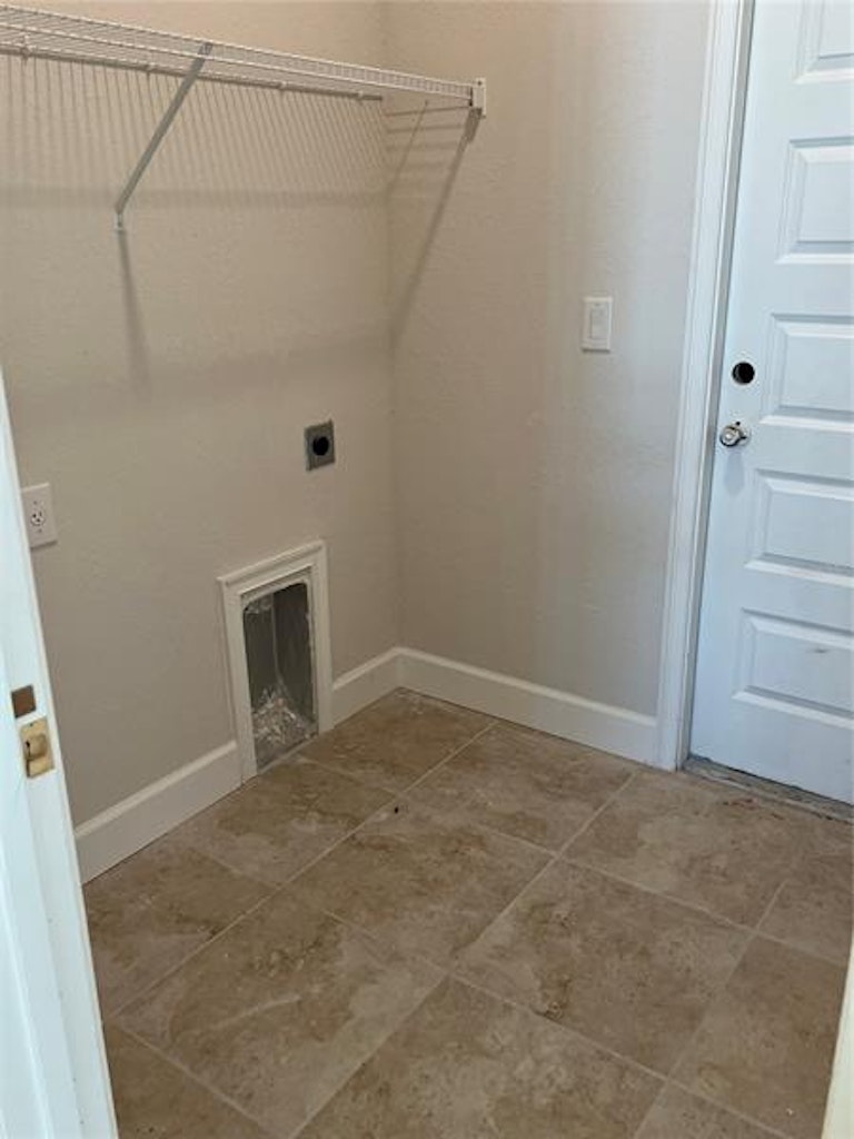 Photo 10 of 21 - 14921 Tropical Violet Way, Wimauma, FL 33598