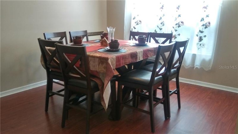 Photo 8 of 17 - 5325 Pepper Brush Cv, Apopka, FL 32703