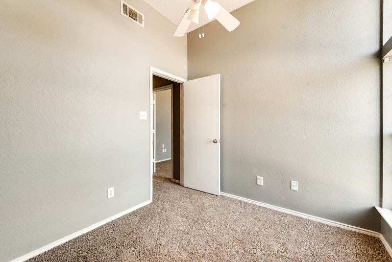 Photo 23 of 27 - 8954 Rushing River Dr, Fort Worth, TX 76118