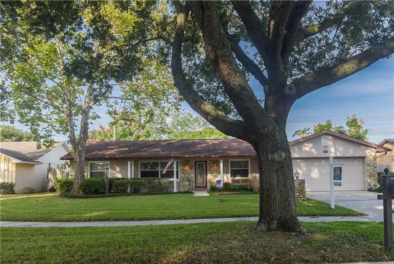 Photo 1 of 24 - 1266 Juliana Pl, Orlando, FL 32807