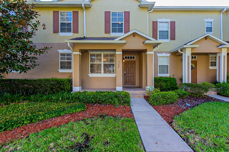 Photo 6 of 19 - 3209 Jackson Grey Rd, Kissimmee, FL 34746