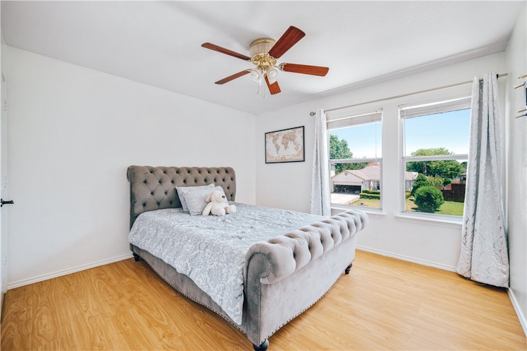Photo 31 of 40 - 1511 Apollo Cir, Round Rock, TX 78664