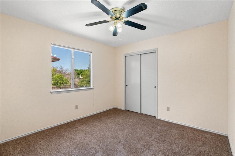 Photo 22 of 30 - 8801 Piney Creek Bnd, Austin, TX 78745