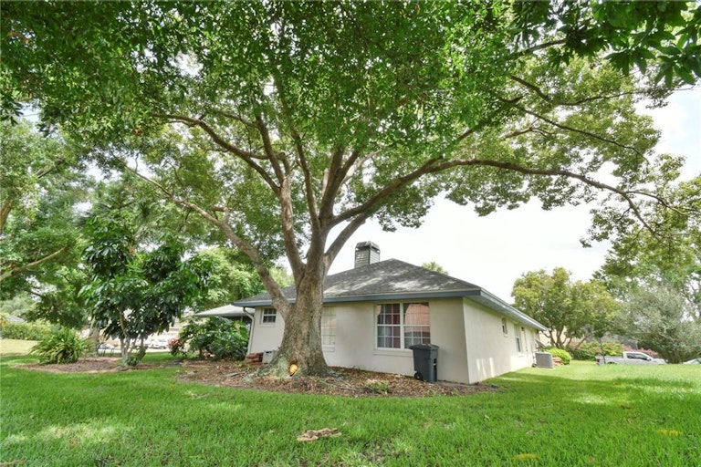 Photo 4 of 51 - 7501 Sandstone Dr, Orlando, FL 32836