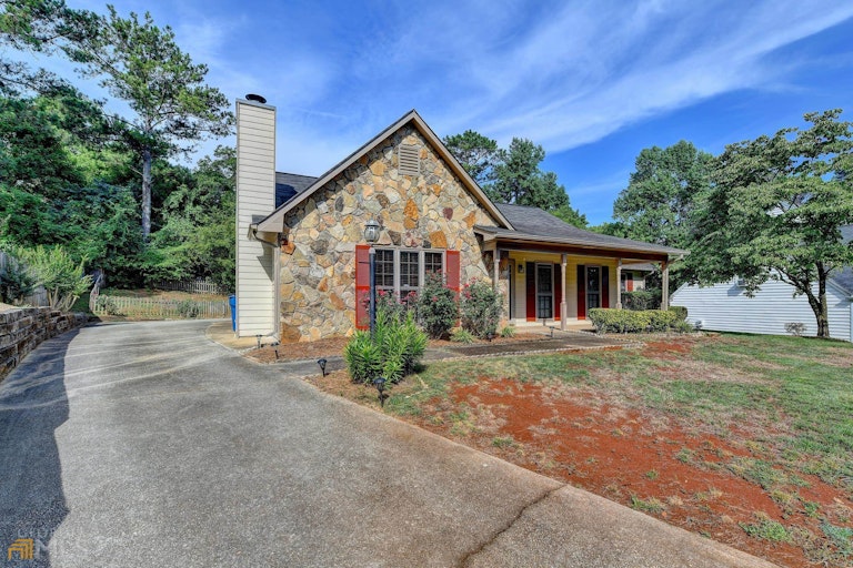 Photo 47 of 47 - 658 Shiloh Ct, Lawrenceville, GA 30044