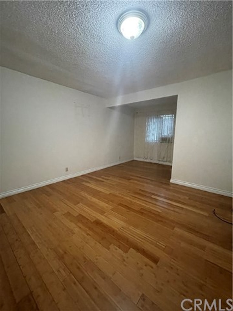 Photo 10 of 12 - 2800 Adriatic Ave, Long Beach, CA 90810
