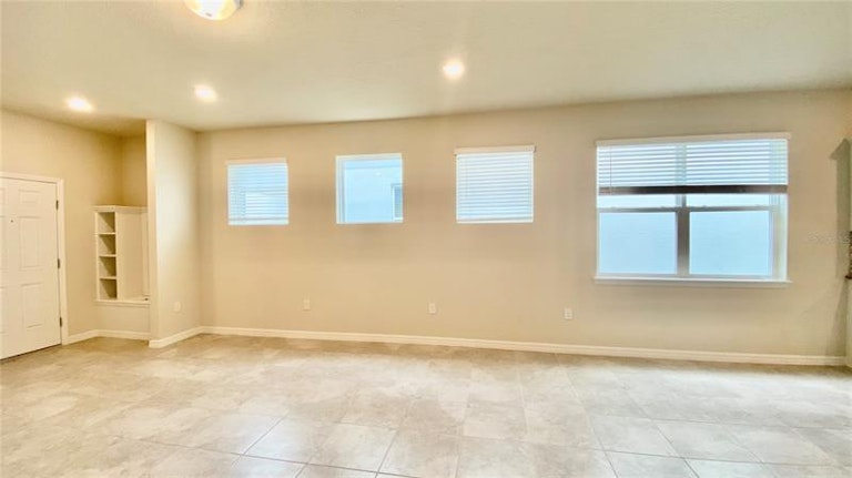 Photo 18 of 64 - 7188 Oakmoss Loop, Davenport, FL 33837