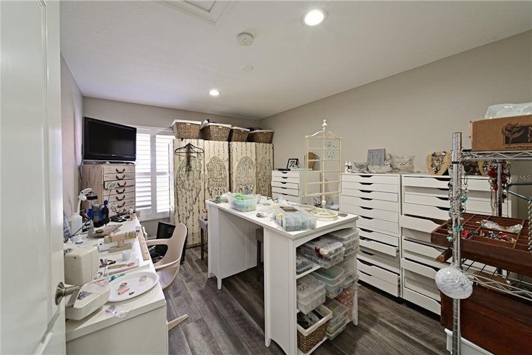 Photo 18 of 51 - 304 9th Ave E, Palmetto, FL 34221