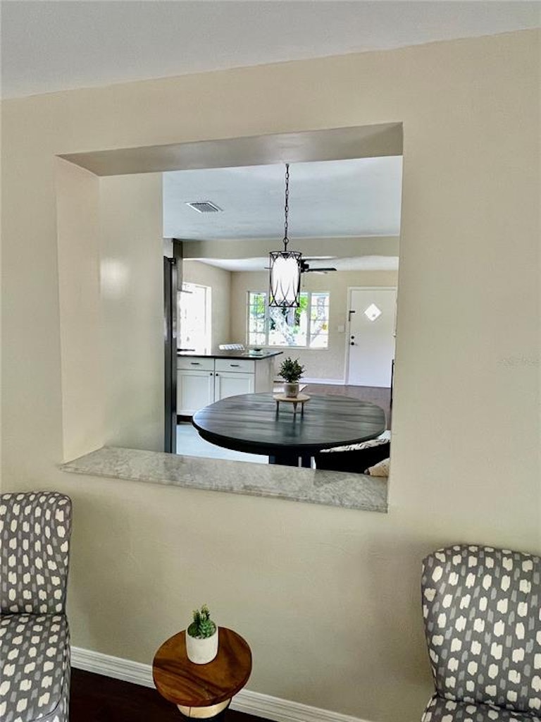 Photo 16 of 64 - 1201 E Henry Ave, Tampa, FL 33604