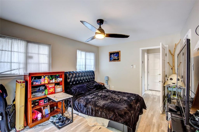 Photo 20 of 39 - 2914 Starboard Dr, Rockwall, TX 75087