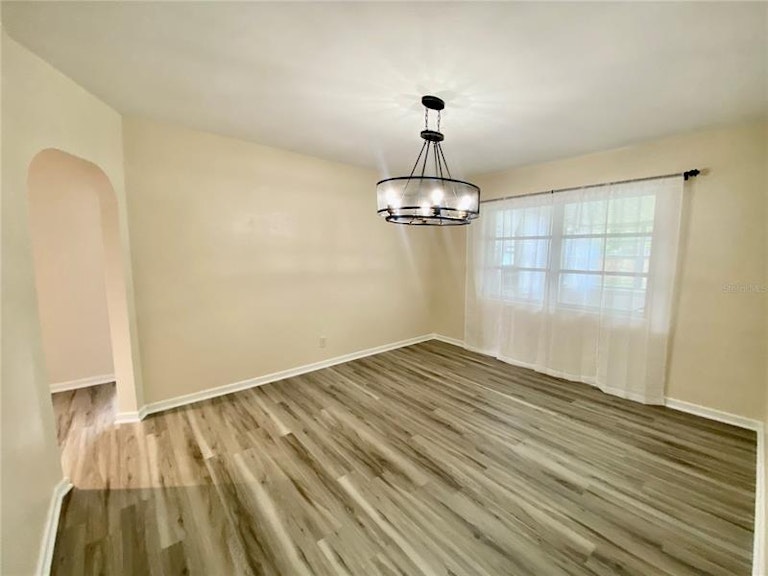 Photo 16 of 60 - 4081 Lake Marianna Dr, Winter Haven, FL 33881