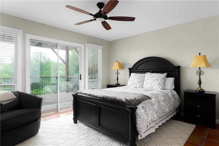 Photo 8 of 11 - 39 Pascal Ln, Austin, TX 78746
