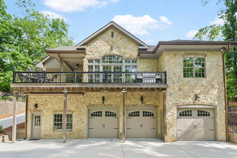 Photo 74 of 77 - 4268 Woodland Brook Dr SE, Atlanta, GA 30339