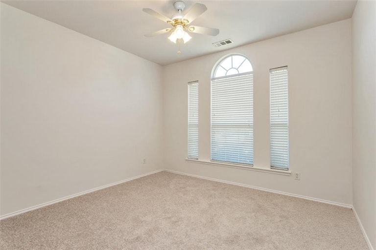Photo 19 of 25 - 4908 Auburn Dr, McKinney, TX 75070