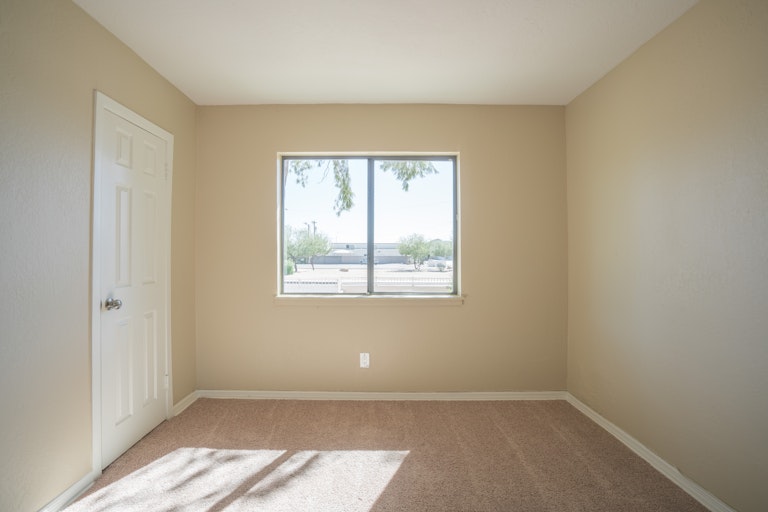 Photo 11 of 17 - 2800 E Danbury Rd, Phoenix, AZ 85032