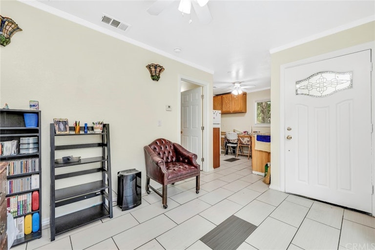 Photo 30 of 47 - 7814 McGroarty St, Sunland, CA 91040