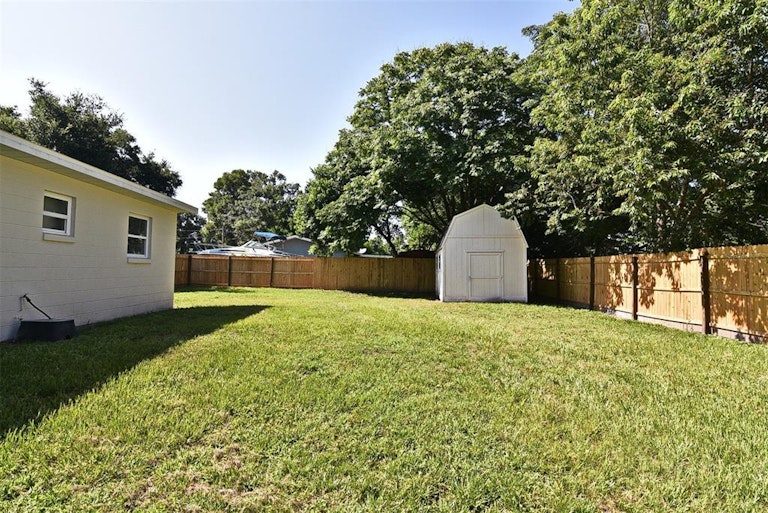 Photo 38 of 40 - 2201 Murdock Blvd, Orlando, FL 32817