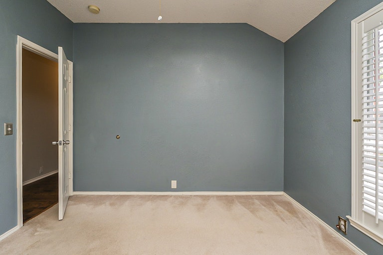 Photo 41 of 47 - 1309 Woodthorpe Dr, Mesquite, TX 75181