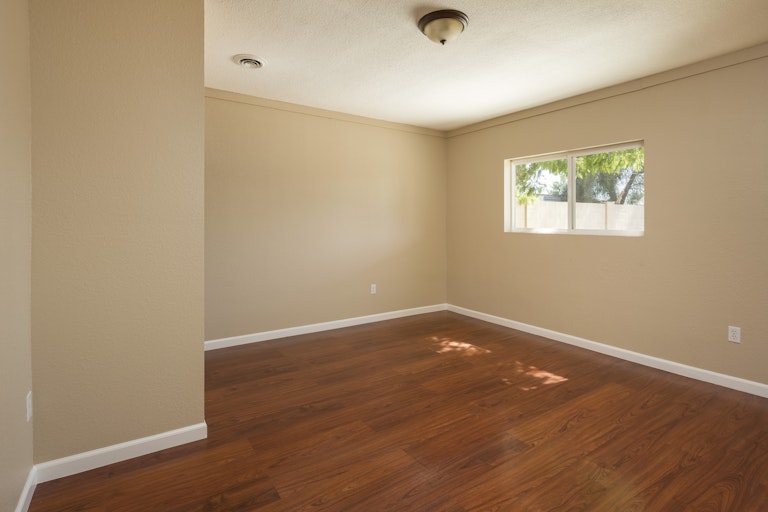 Photo 7 of 22 - 1245 E Marilyn Ave, Mesa, AZ 85204