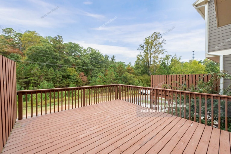 Photo 5 of 19 - 134 S Camellia St, Chapel Hill, NC 27516