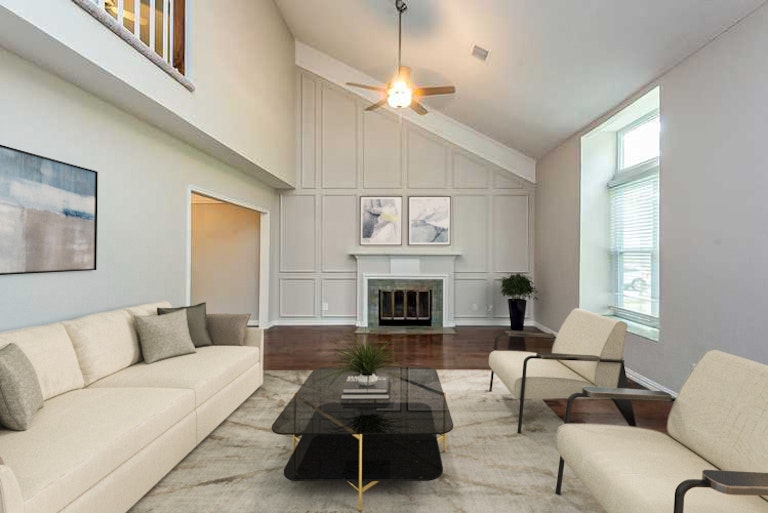 Photo 2 of 26 - 531 Arbor Oak Dr, Grapevine, TX 76051