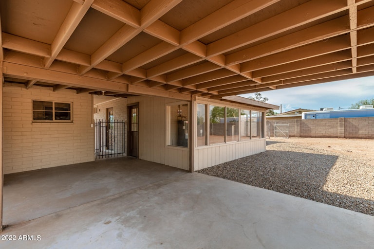 Photo 13 of 18 - 347 N Thunderbird Dr, Apache Junction, AZ 85120