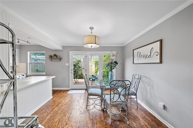 Photo 8 of 26 - 6485 Olympia Dr #72, Houston, TX 77057