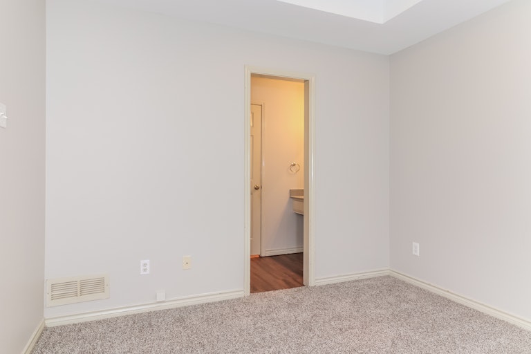 Photo 21 of 25 - 1416 Frenchmans Dr, DeSoto, TX 75115
