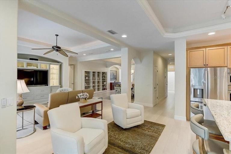Photo 12 of 53 - 7711 Ashley Cir, Bradenton, FL 34201