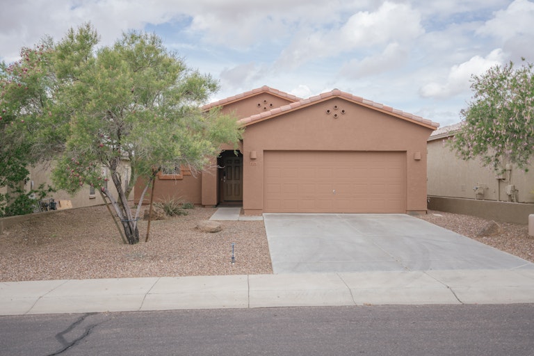 Photo 1 of 20 - 41216 N Hudson Trl, Anthem, AZ 85086