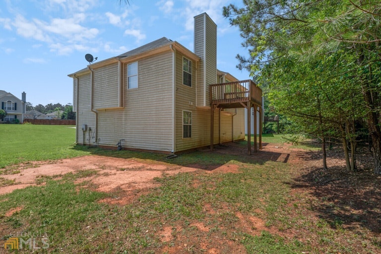 Photo 34 of 34 - 5479 Sweetsprings Dr SW, Powder Springs, GA 30127