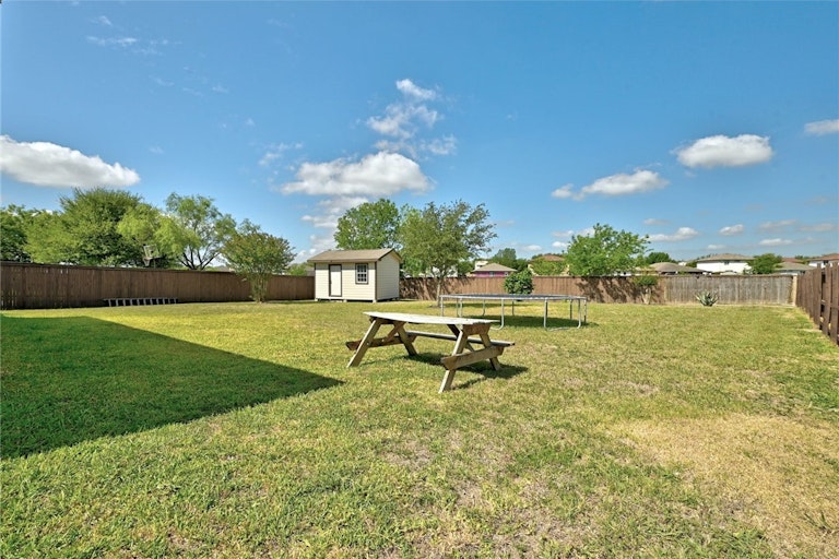 Photo 25 of 25 - 7228 Wardman Dr, Del Valle, TX 78617