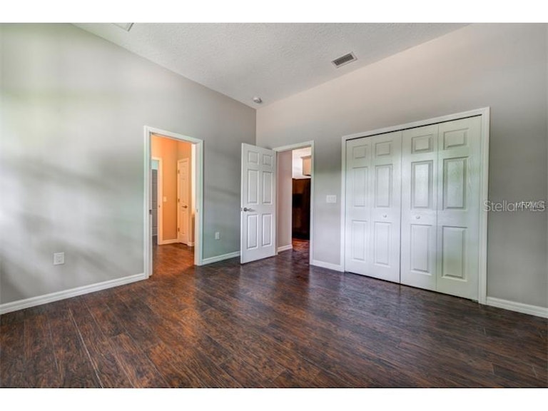 Photo 18 of 25 - 5820 Denison Dr, Venice, FL 34293