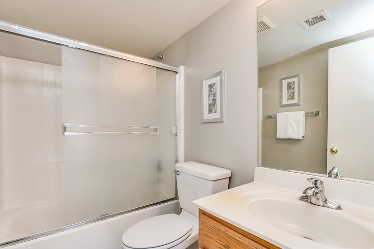 Photo 31 of 38 - 9236 W Athens St, Peoria, AZ 85382
