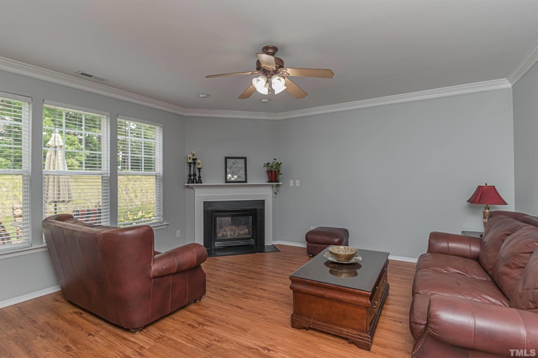 Photo 11 of 27 - 205 Bell Tower Way, Morrisville, NC 27560