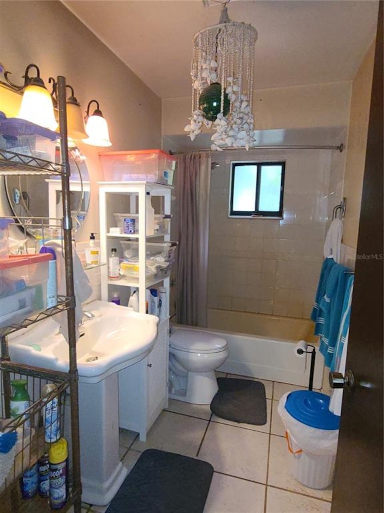 Photo 10 of 15 - 208 Alta Vista St, Debary, FL 32713