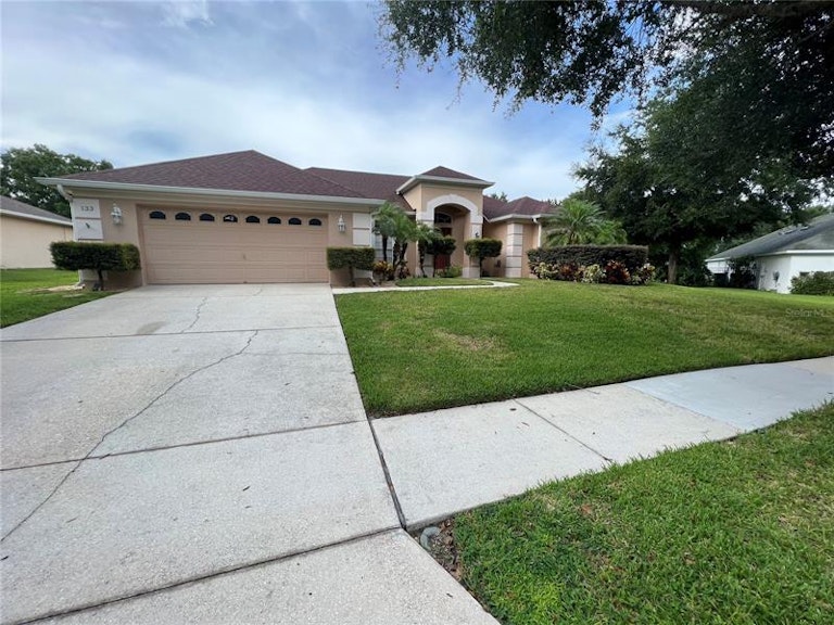 Photo 1 of 25 - 133 Costa Loop, Auburndale, FL 33823