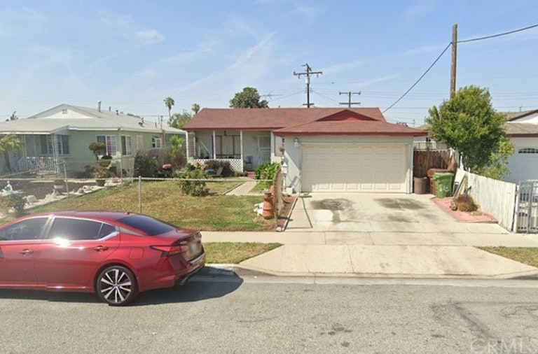 Photo 17 of 18 - 815 W 156th St, Compton, CA 90220