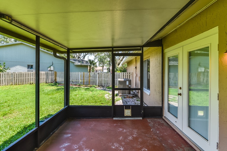 Photo 23 of 25 - 652 Orinda Ct, Casselberry, FL 32707