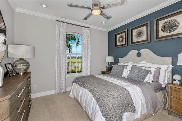 Photo 4 of 38 - 2725 Leafwing Ct, Palm Harbor, FL 34683
