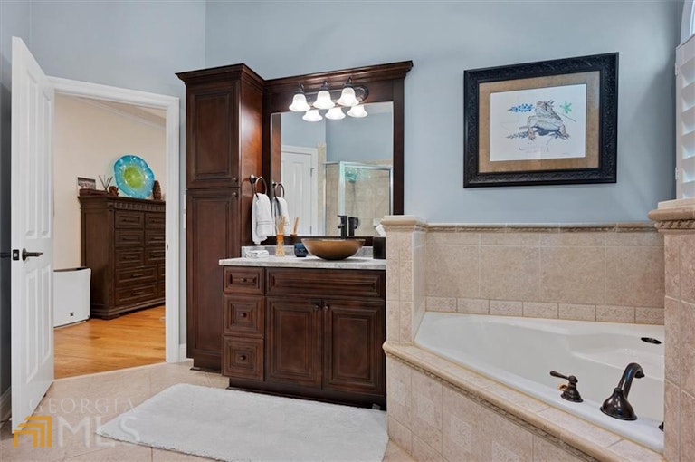 Photo 26 of 80 - 1439 Bailey Farm Dr SW, Marietta, GA 30064