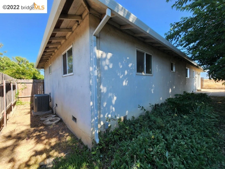 Photo 29 of 33 - 8357 Agundo St, Elverta, CA 95626